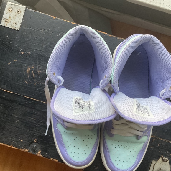 Turquoise/Lavender Air Jordans - Picture 10 of 14